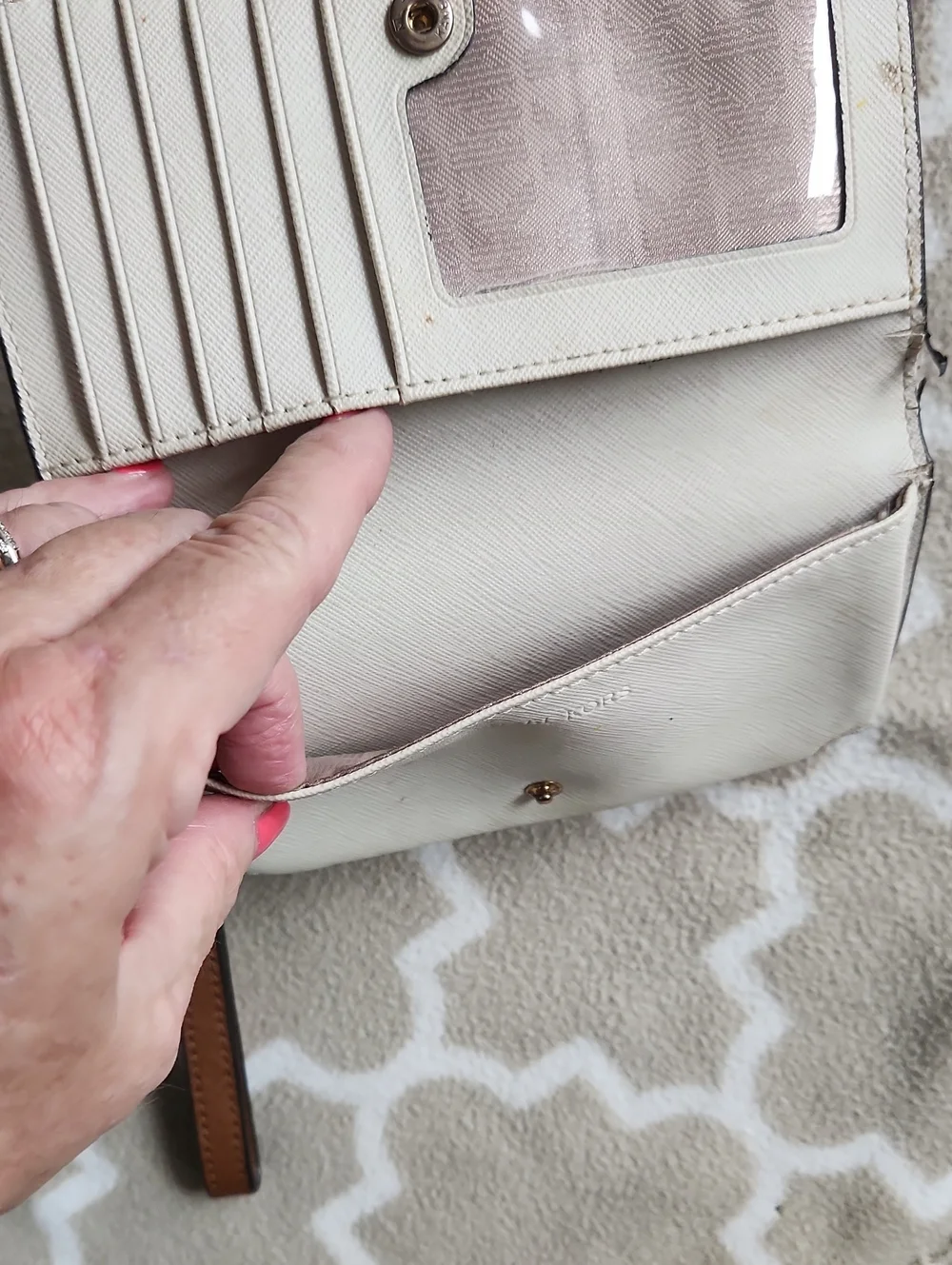 Michael Kors compact michael